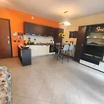 Апартаменты Glamour House, Comoda A Tutti I Servizi *