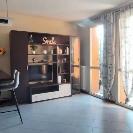 Glamour House, Comoda A Tutti I Servizi Lejlighed Parma