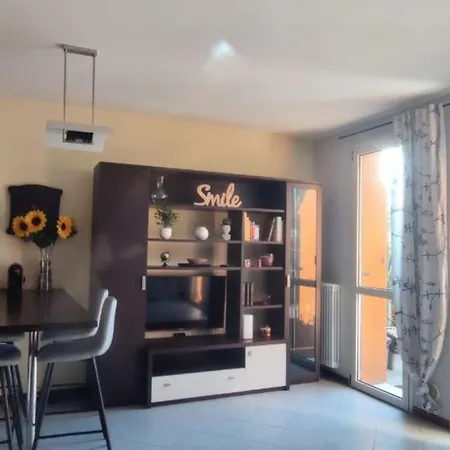 Glamour House, Comoda A Tutti I Servizi Apartment *