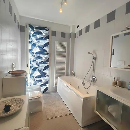 Apartment Glamour House, Comoda A Tutti I Servizi