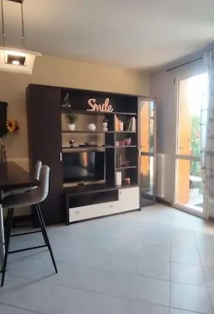 Apartment Glamour House, Comoda A Tutti I Servizi Parma