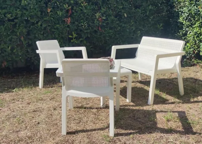 Glamour House, Comoda A Tutti I Servizi * Parma