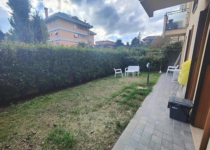 Glamour House, Comoda A Tutti I Servizi Apartment