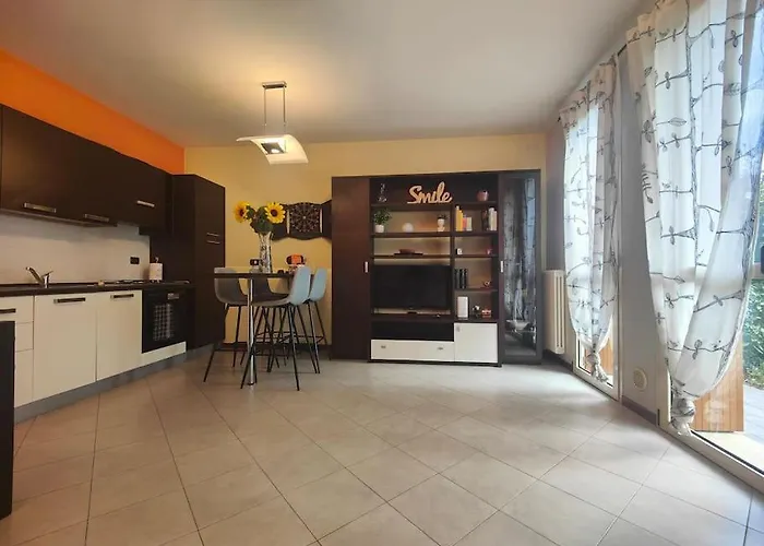 Glamour House, Comoda A Tutti I Servizi Apartment