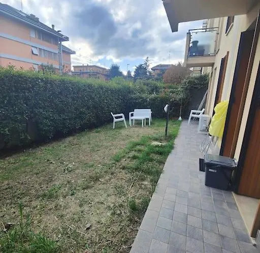 Glamour House, Comoda A Tutti I Servizi Apartment